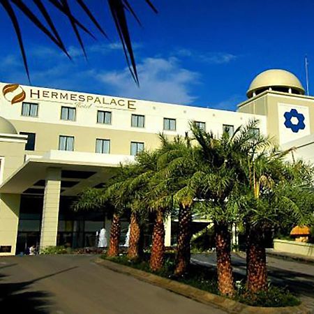 Hermes Palace Hotel Banda Aceh Luaran gambar