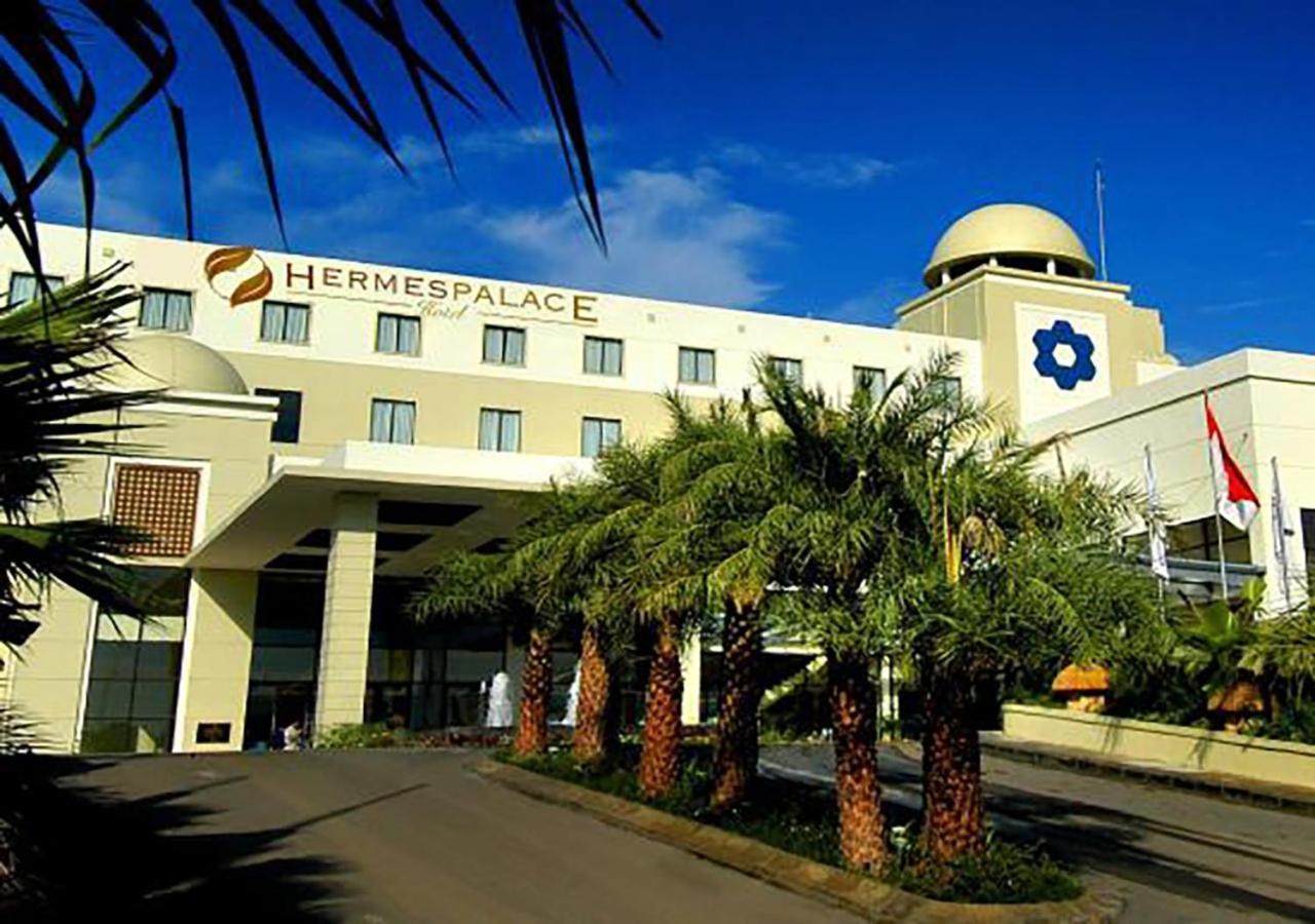 Hermes Palace Hotel Banda Aceh Luaran gambar