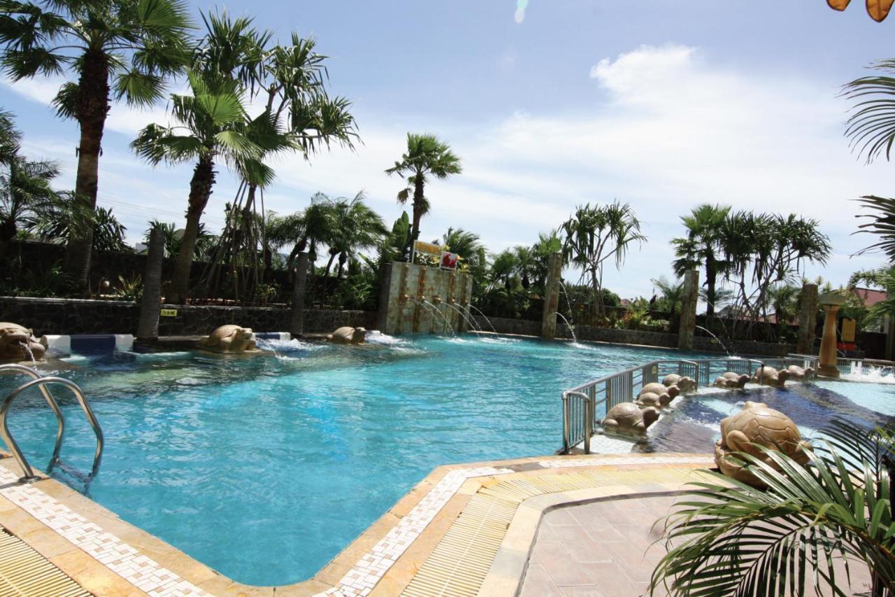 Hermes Palace Hotel Banda Aceh Luaran gambar