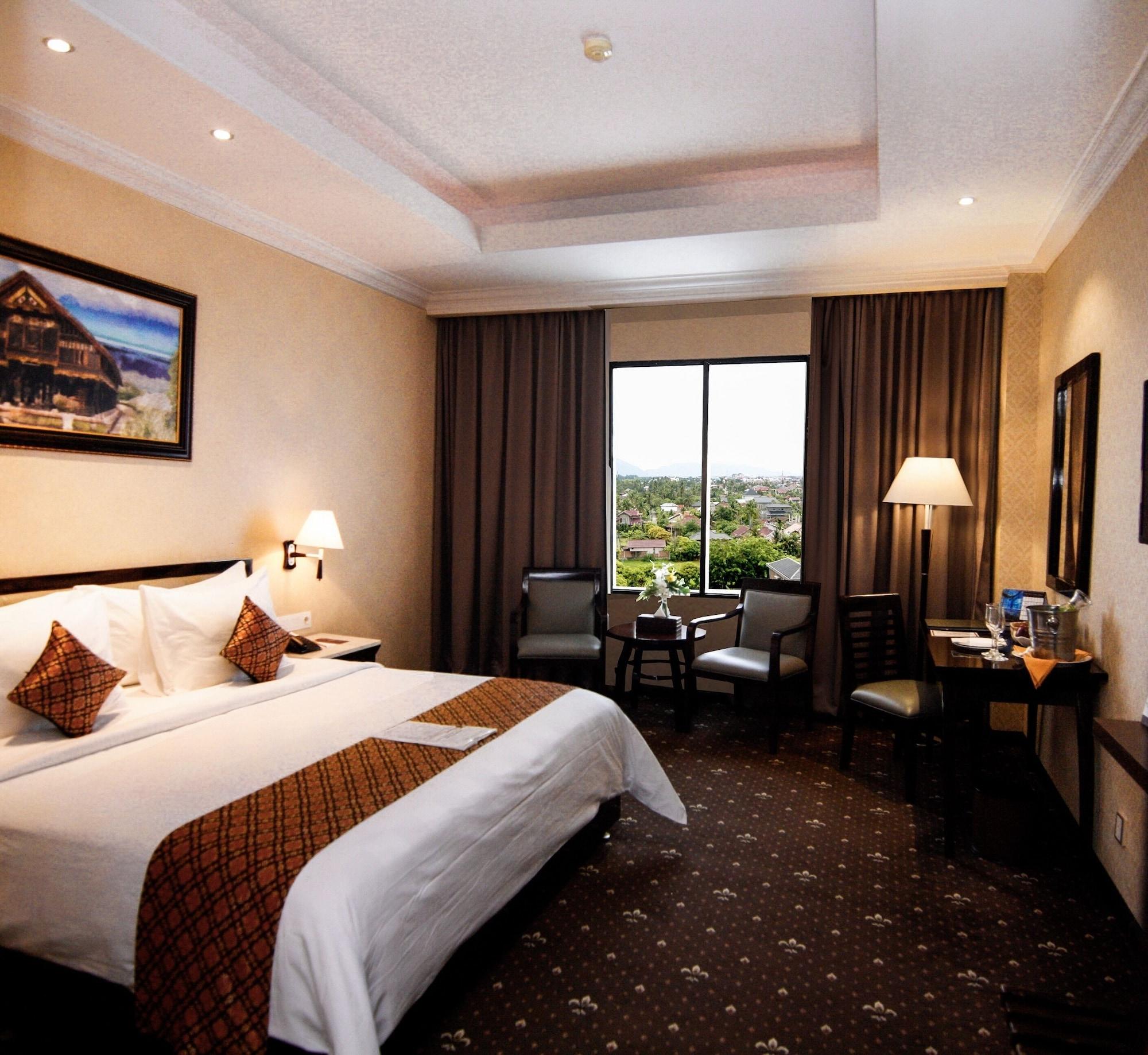 Hermes Palace Hotel Banda Aceh Luaran gambar
