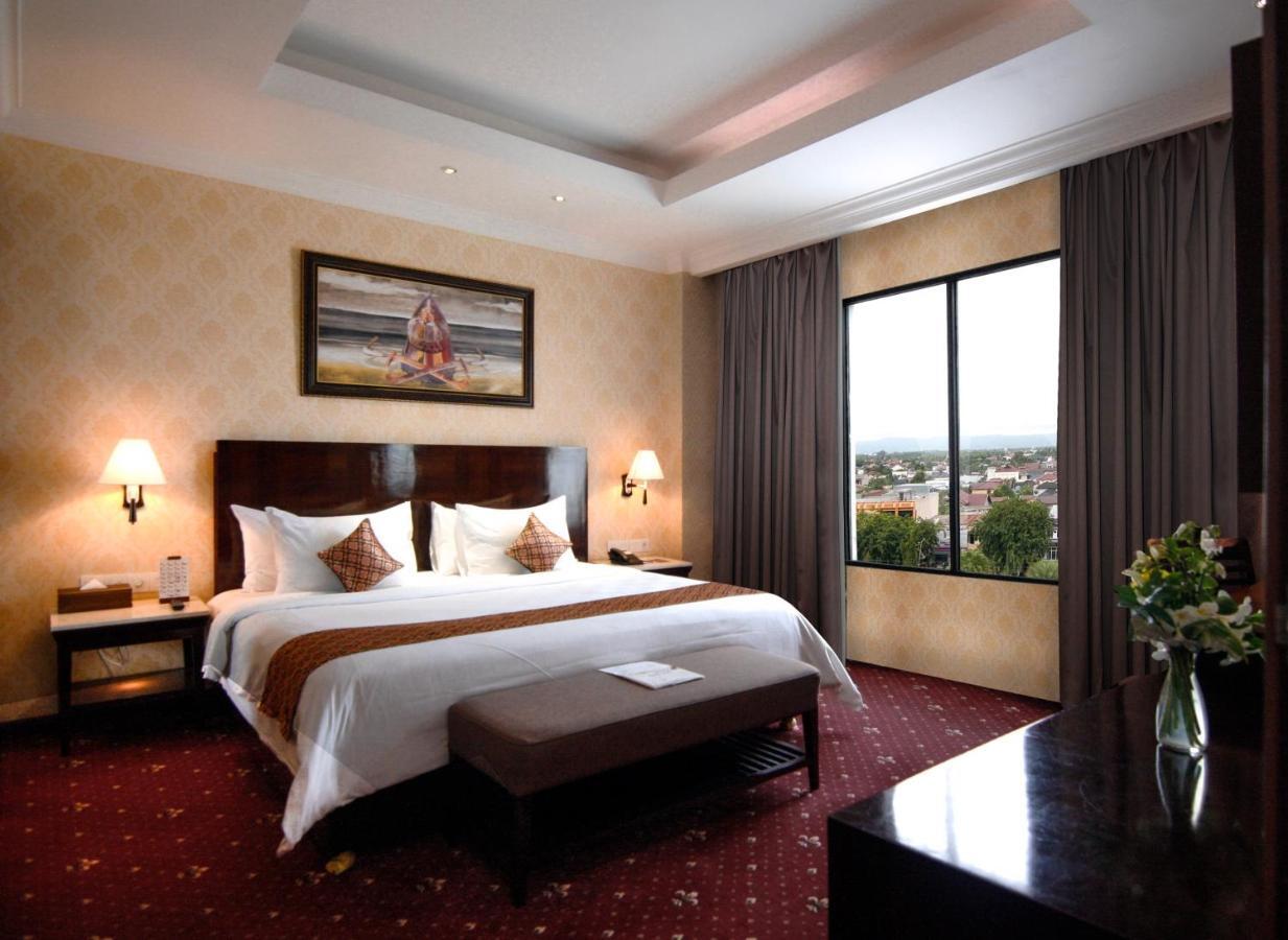 Hermes Palace Hotel Banda Aceh Luaran gambar