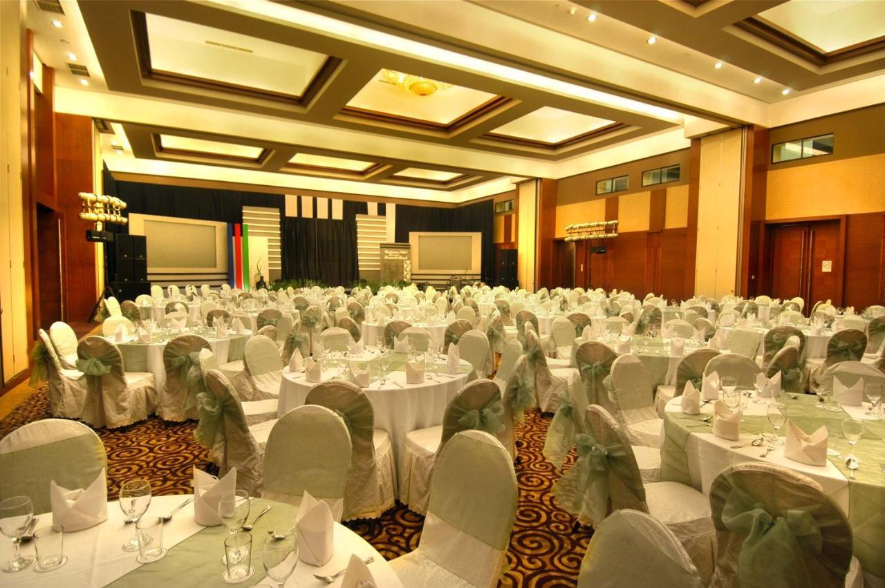 Hermes Palace Hotel Banda Aceh Luaran gambar